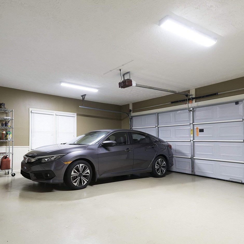 Дизайнерский свет в гараже