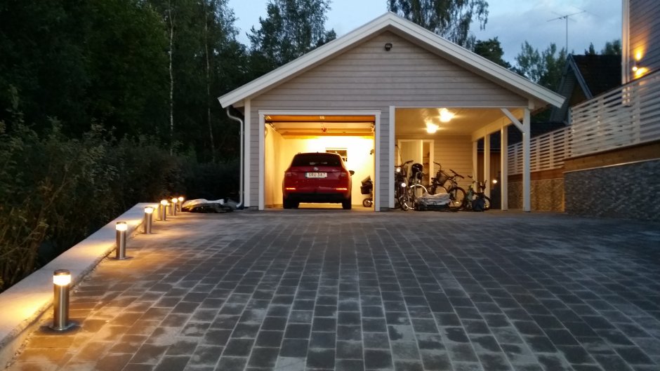 Нестандартный гараж
