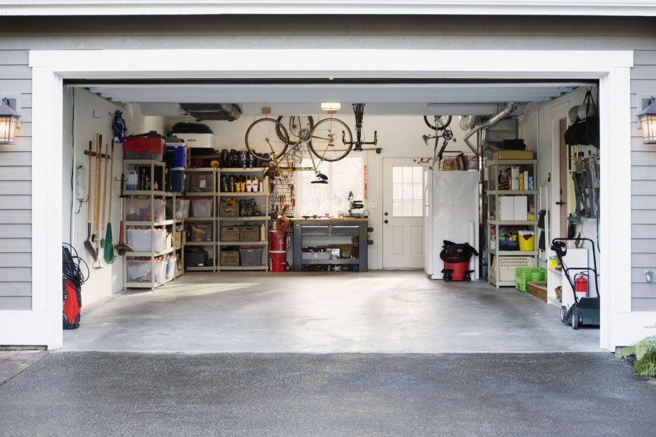 Внутреннее убранство гаража