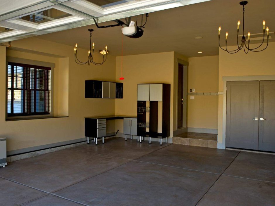 Interior Walls in the Garage