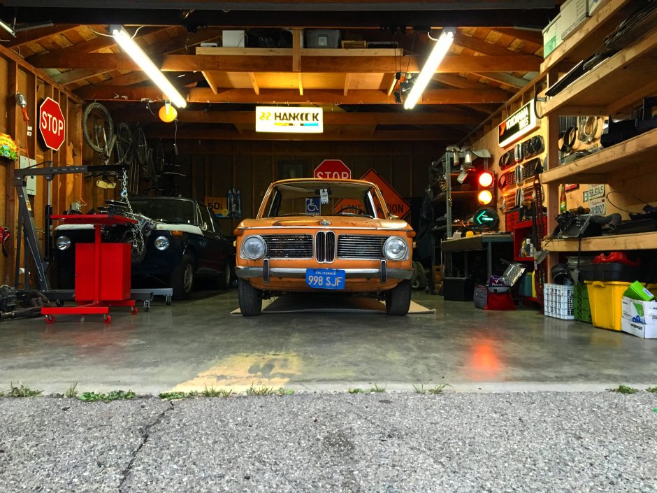 Старый гараж