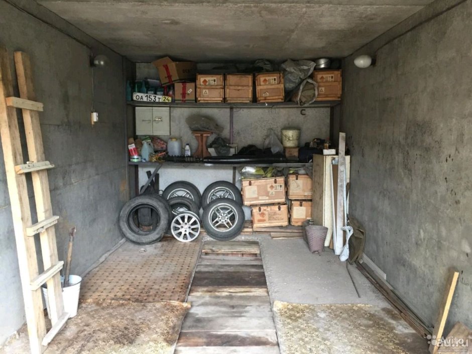 Комната в погребе гаража