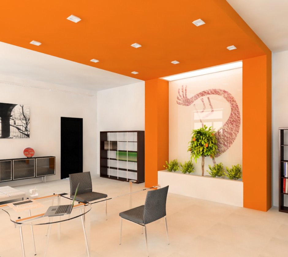 Оранжевый белый потолок