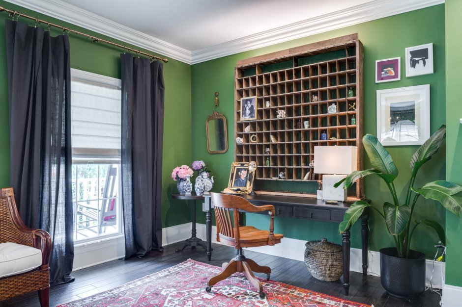 Зеленый цвет в интерьере кабинета