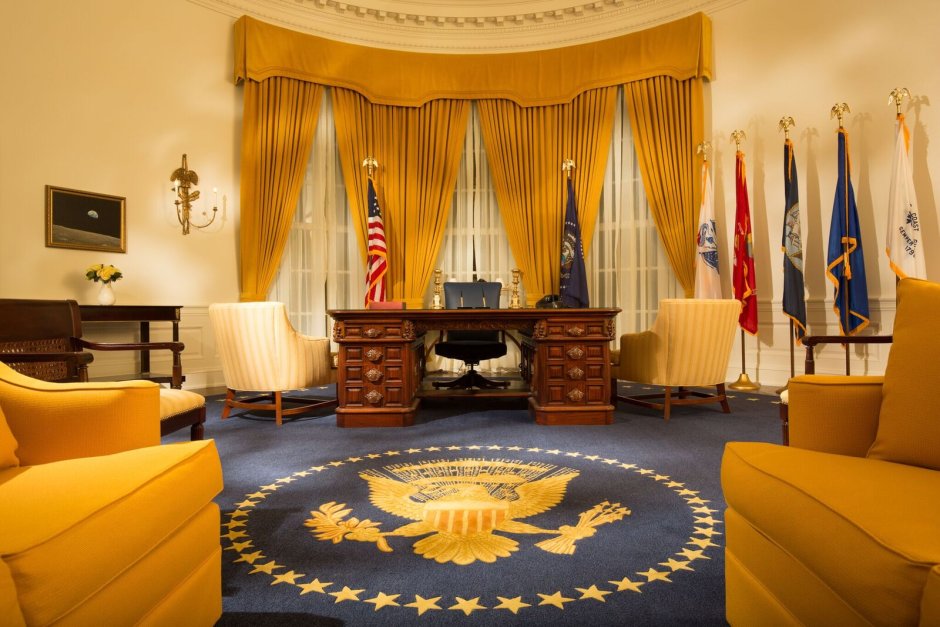 Белый дом резиденция президента США внутри