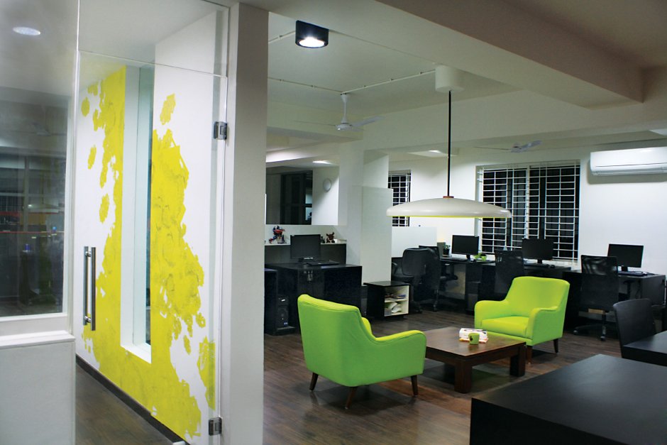 Офис White Canvas Offices