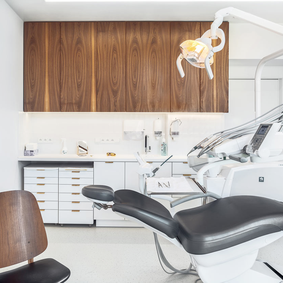 Стильный стоматологический кабинет