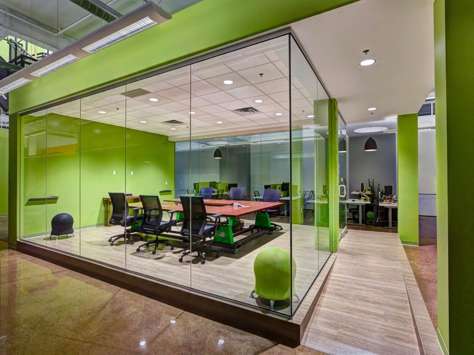 Офис в зеленом стиле