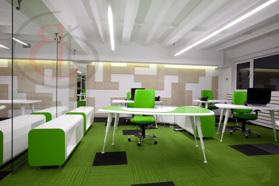 Интерьер офиса в зеленых тонах