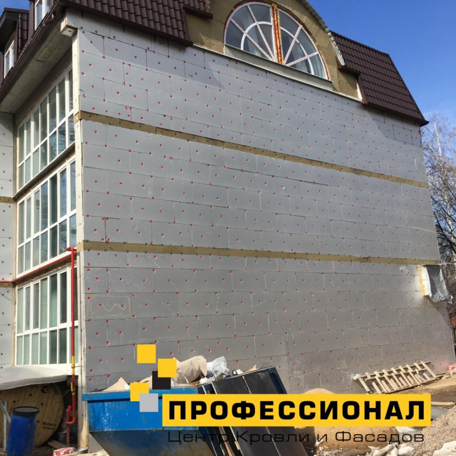 Монтаж фасадных пропиленовых панелей