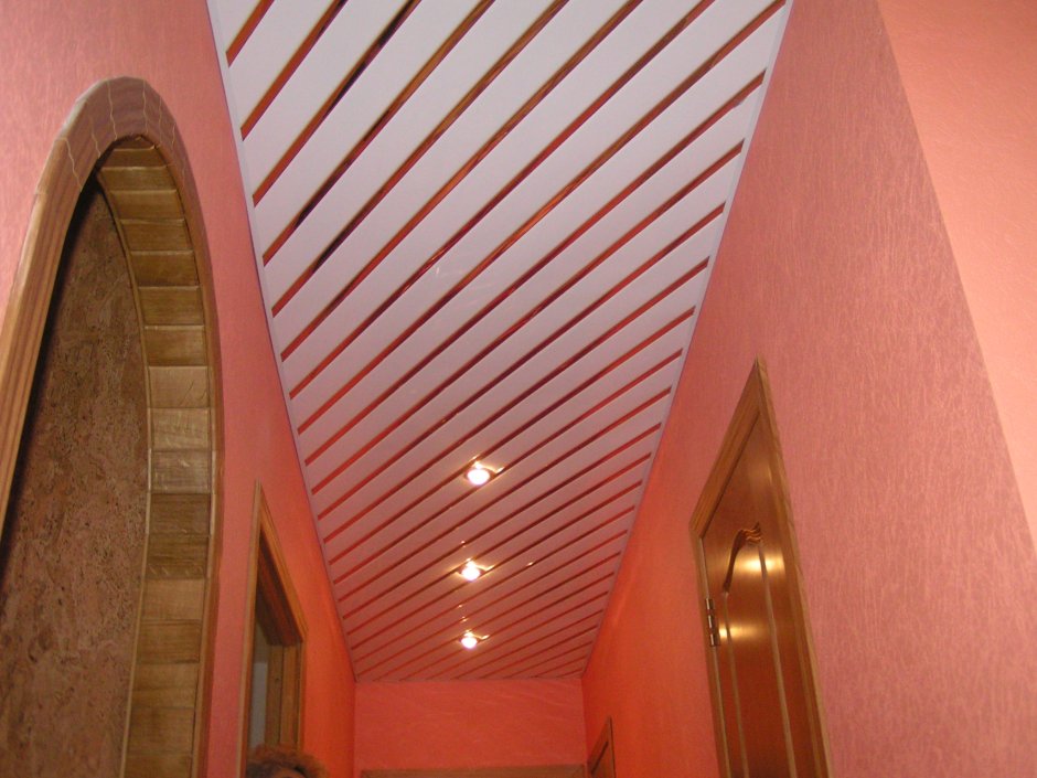 Альконпласт реечный потолок
