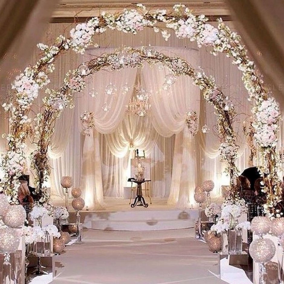 красиво украсить зал свадебный