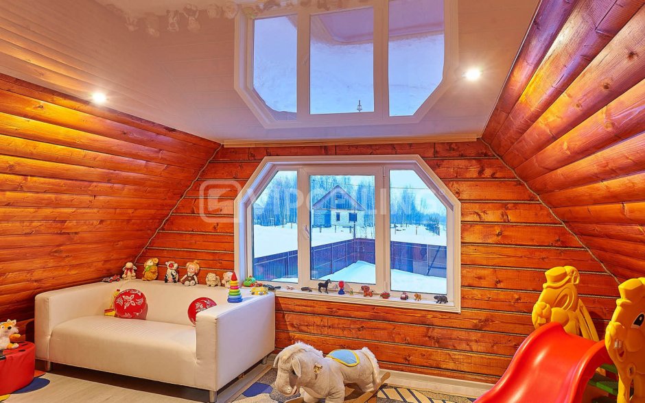 Натяжные потолки в частном деревянном доме