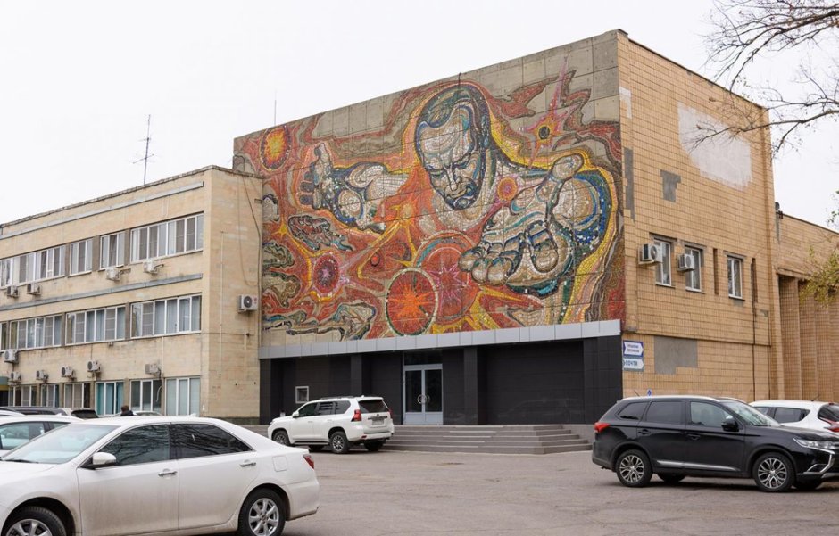 Советская мозаика на зданиях Волгоград