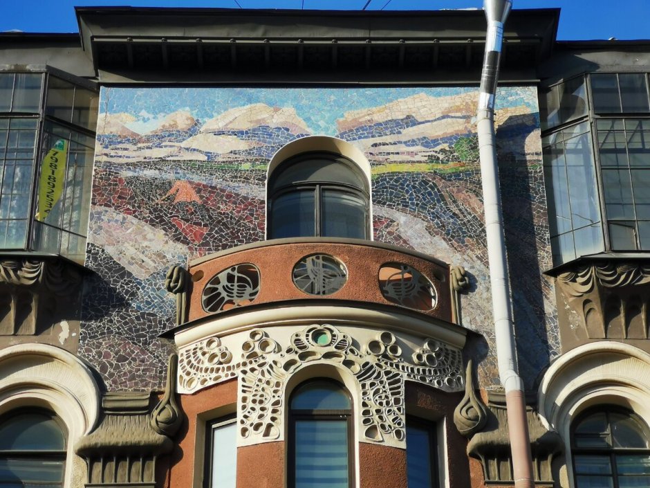 Современная мозаика на зданиях