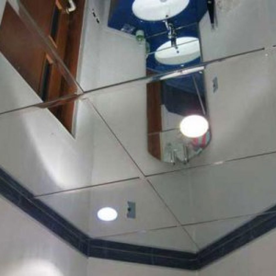 Подвесной потолок зеркальный "Armstrong"