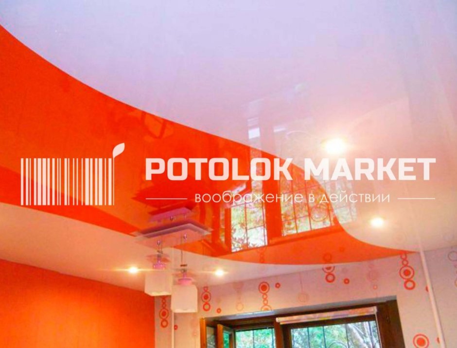 Двухцветный натяжной потолок на кухне