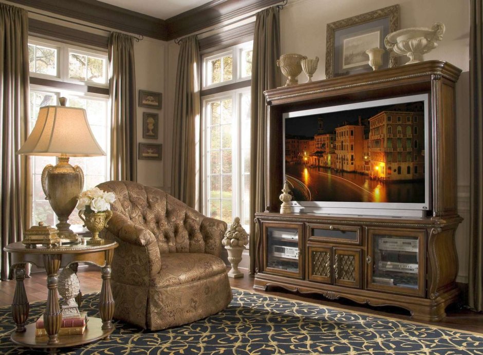 Тумба под телевизор с камином в классическом стиле