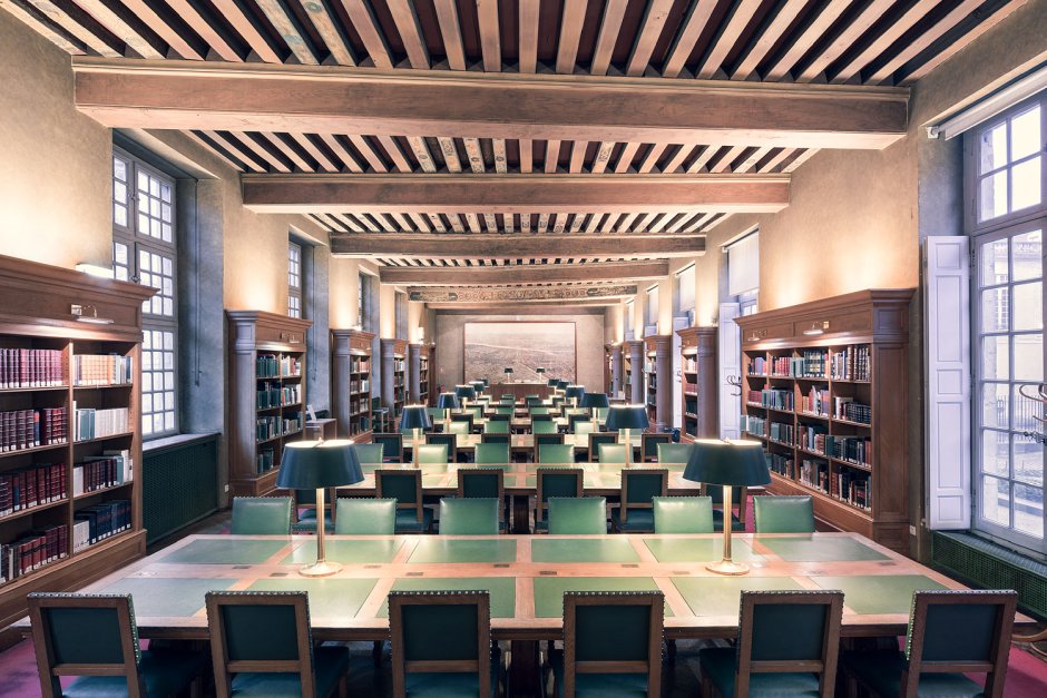 Современная библиотека