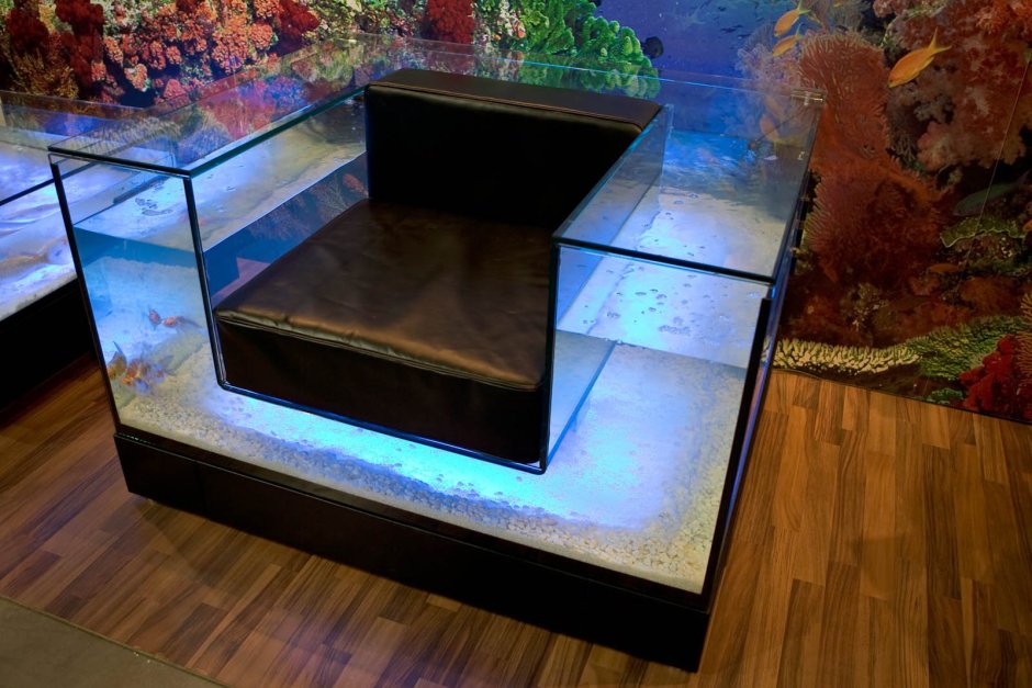 Журнальный столик аквариум