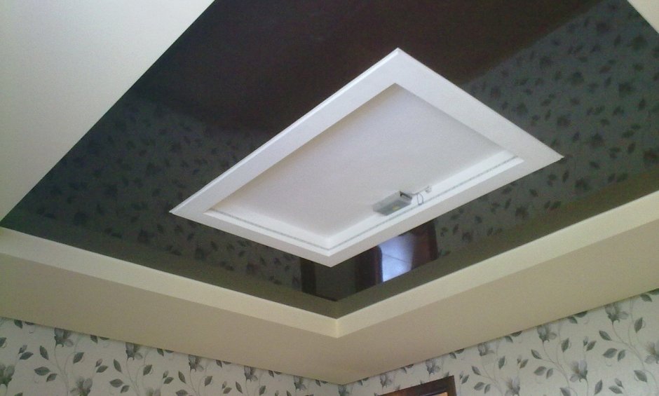 Натяжной потолок с люком на чердак (95 фото)
