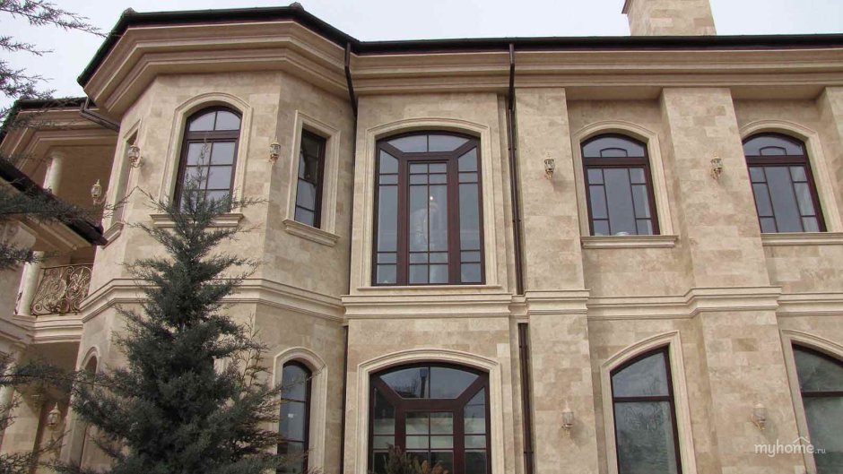 Армянский травертин фасад
