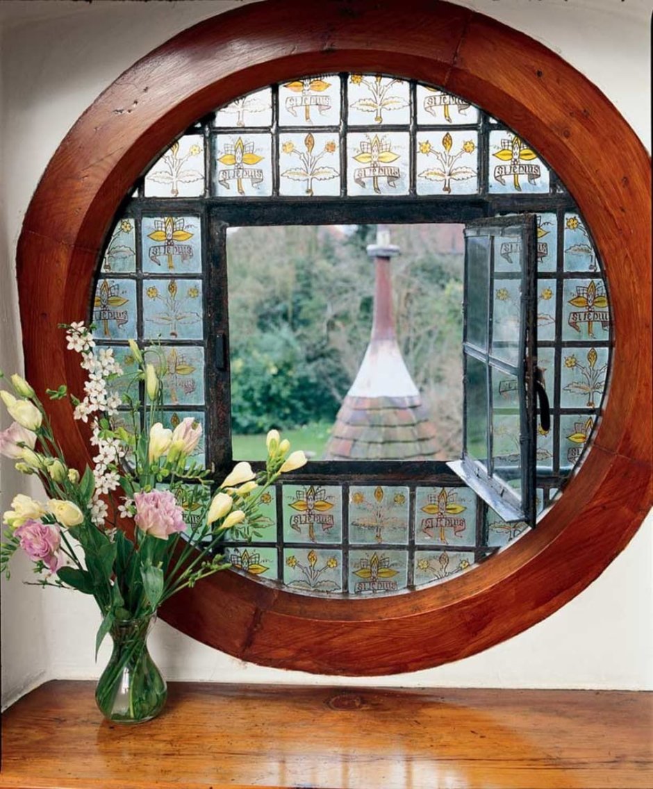 Круглое окно в интерьере