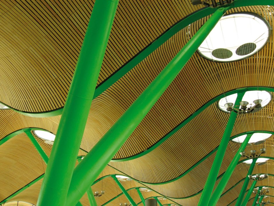 Кассетный бамбуковый потолок.