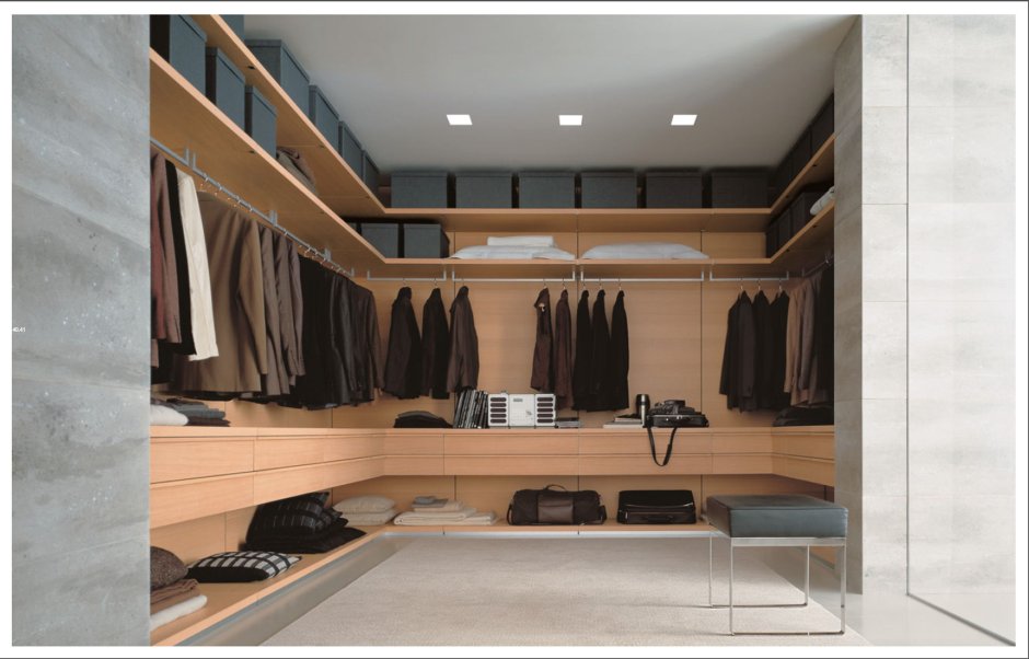 Дизайнерская гардеробная комната