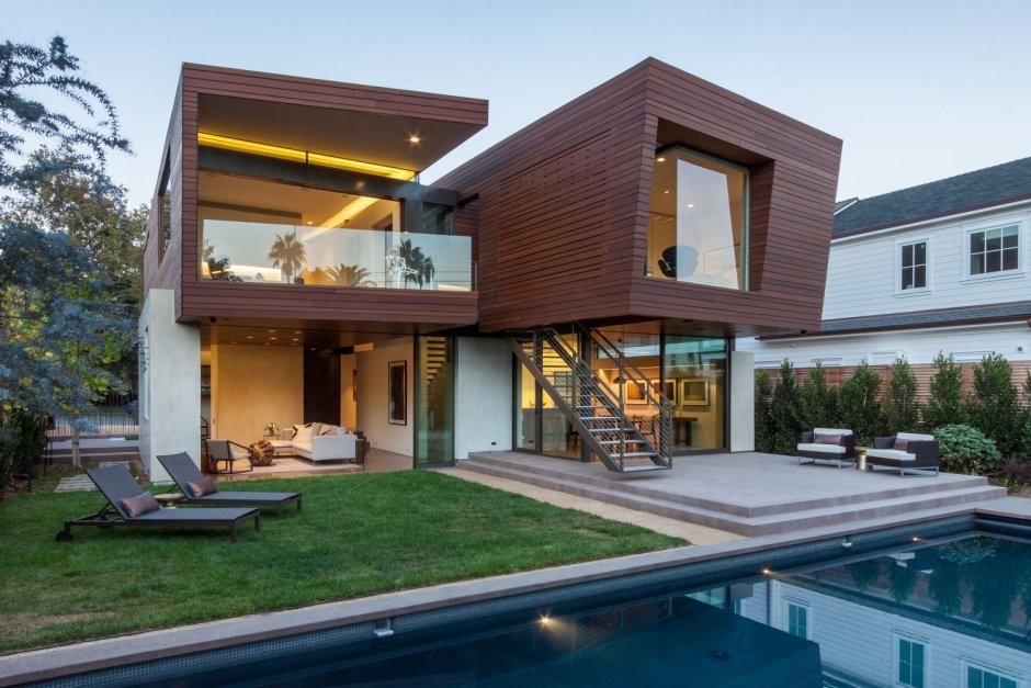 Двухэтажный дом в Калифорнии лосанджилис