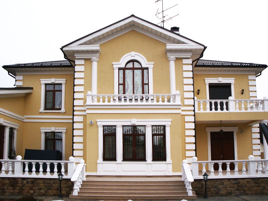 Декор на фасад дома из пенополистирола (92 фото)