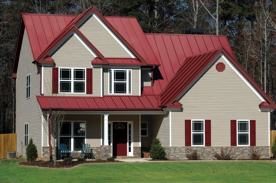 Синий дом с красной крышей