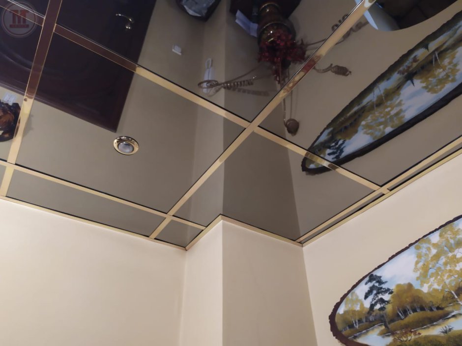 Реечный потолок зеркальный Armstrong