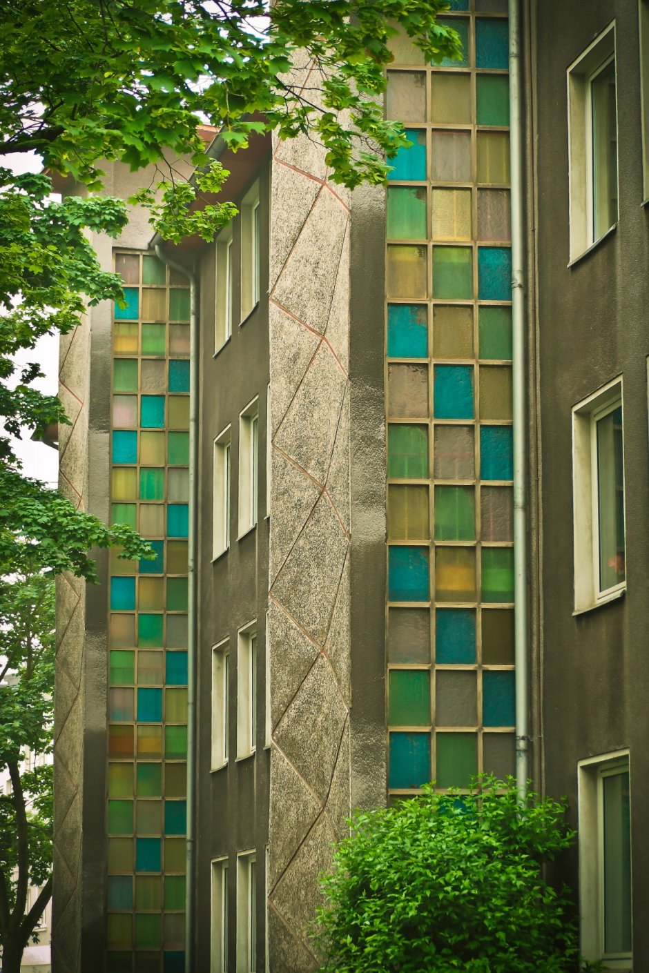 Фасад из стеклоблоков