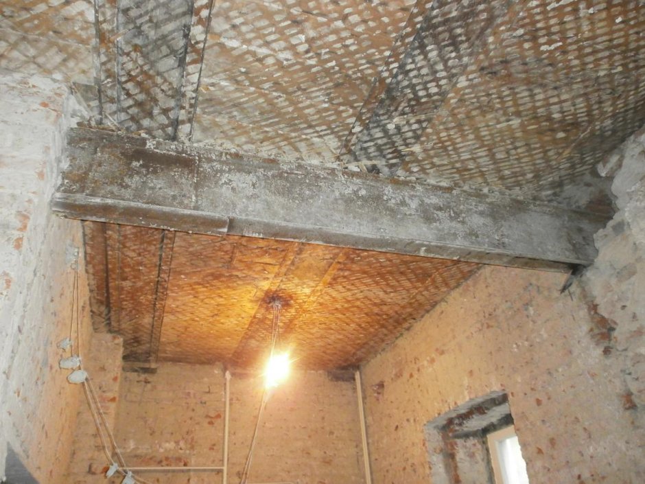 Потолок в сталинке с железобетонными перекрытиями (49 фото)