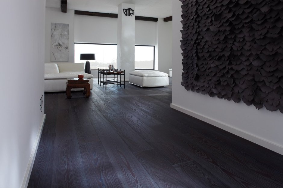 Серый деревянный пол