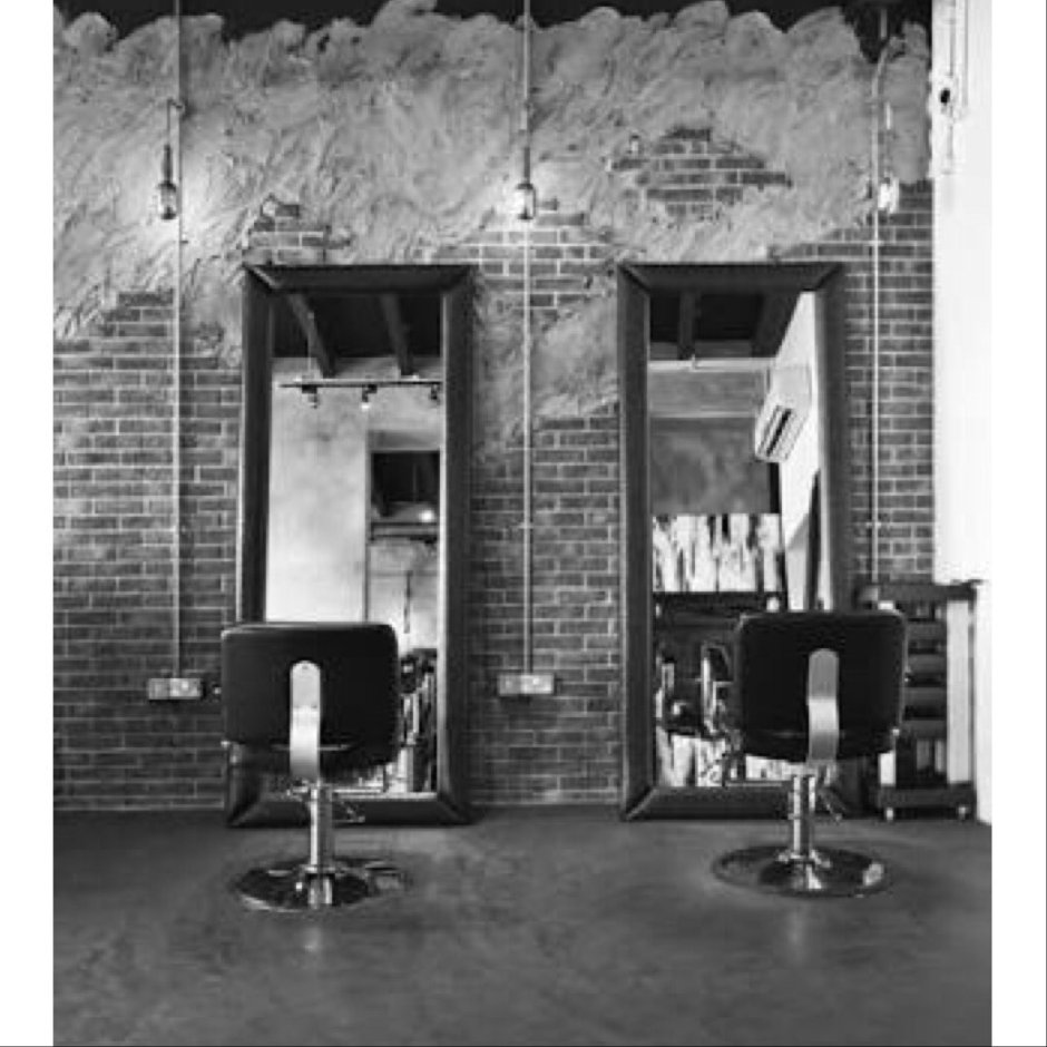 Рабочее место парикмахера в стиле лофт