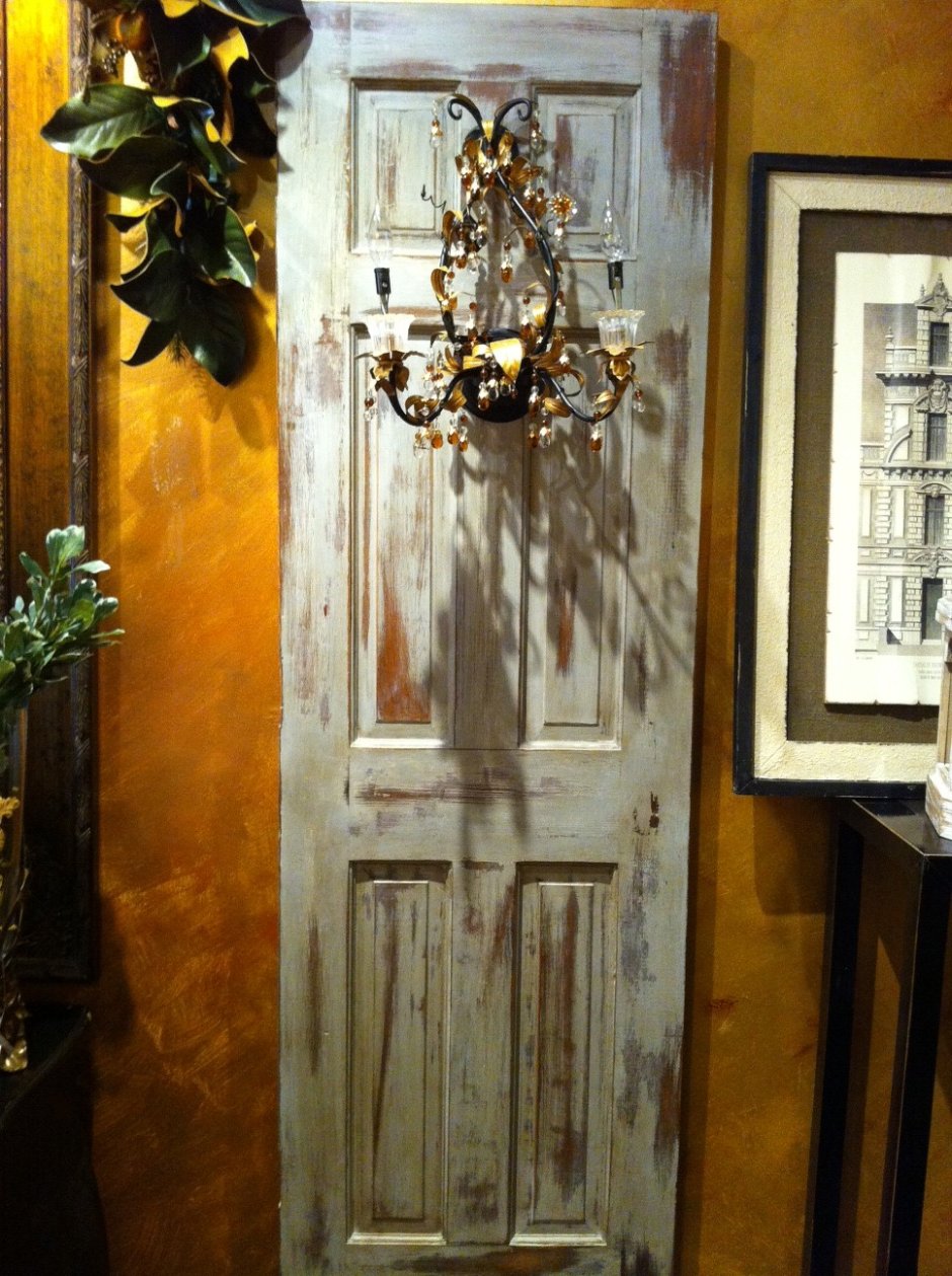 Декор старинных дверей