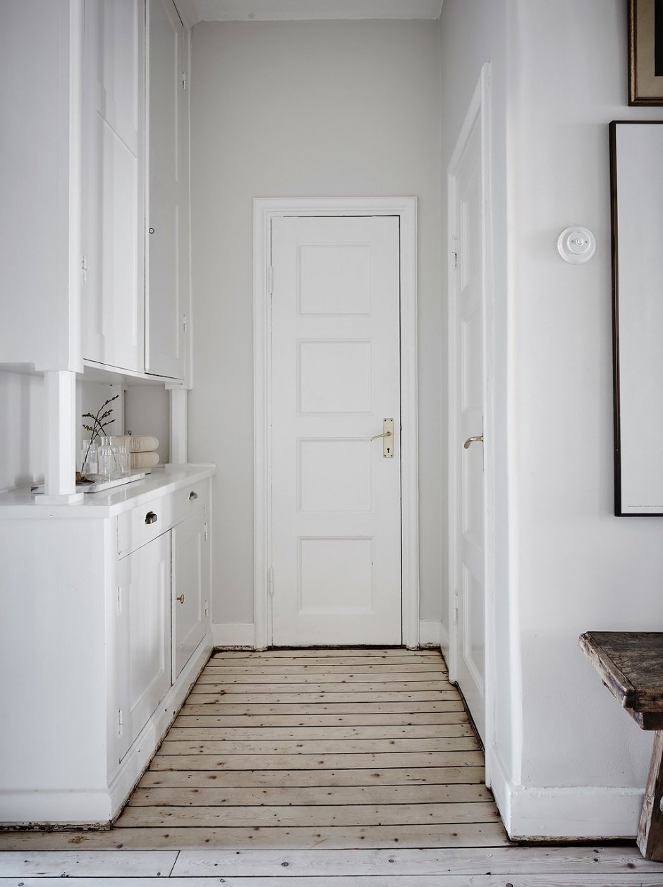 Двери в скандинавском стиле в интерьере
