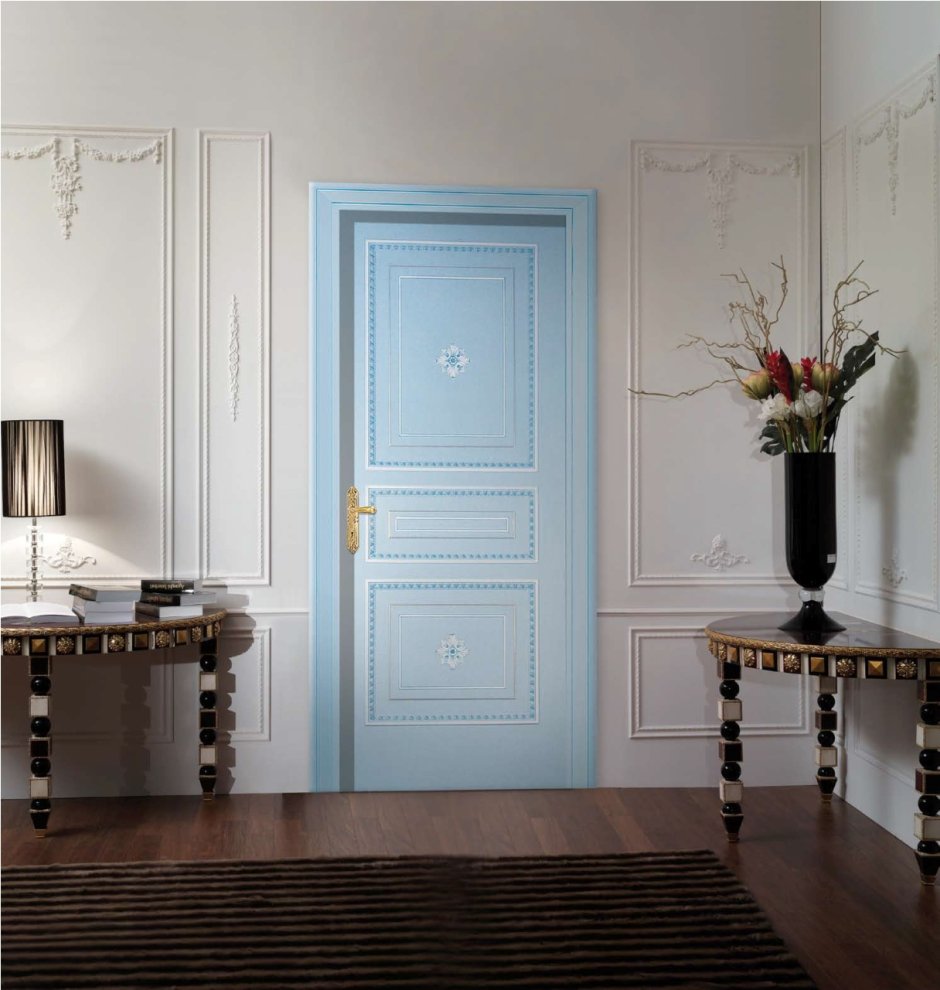Голубые межкомнатные двери