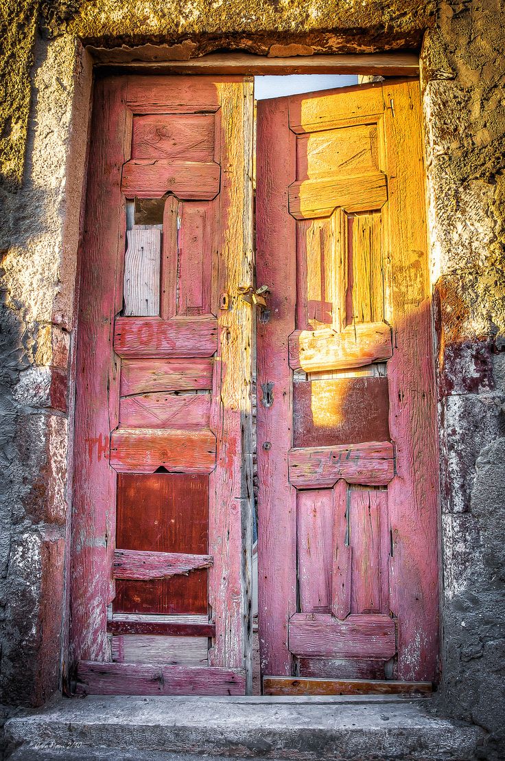 Деревенская дверь