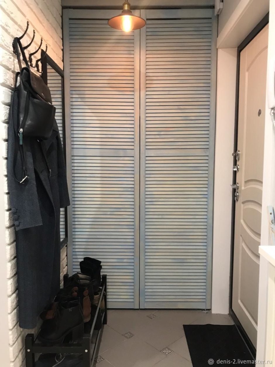 щелевые двери для шкафа