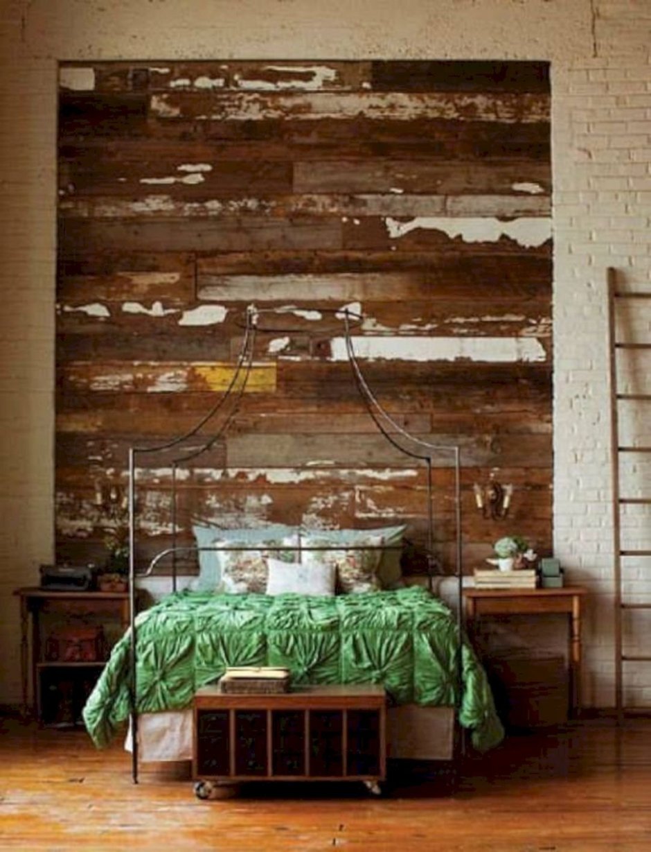 Деревянная стена в стиле лофт