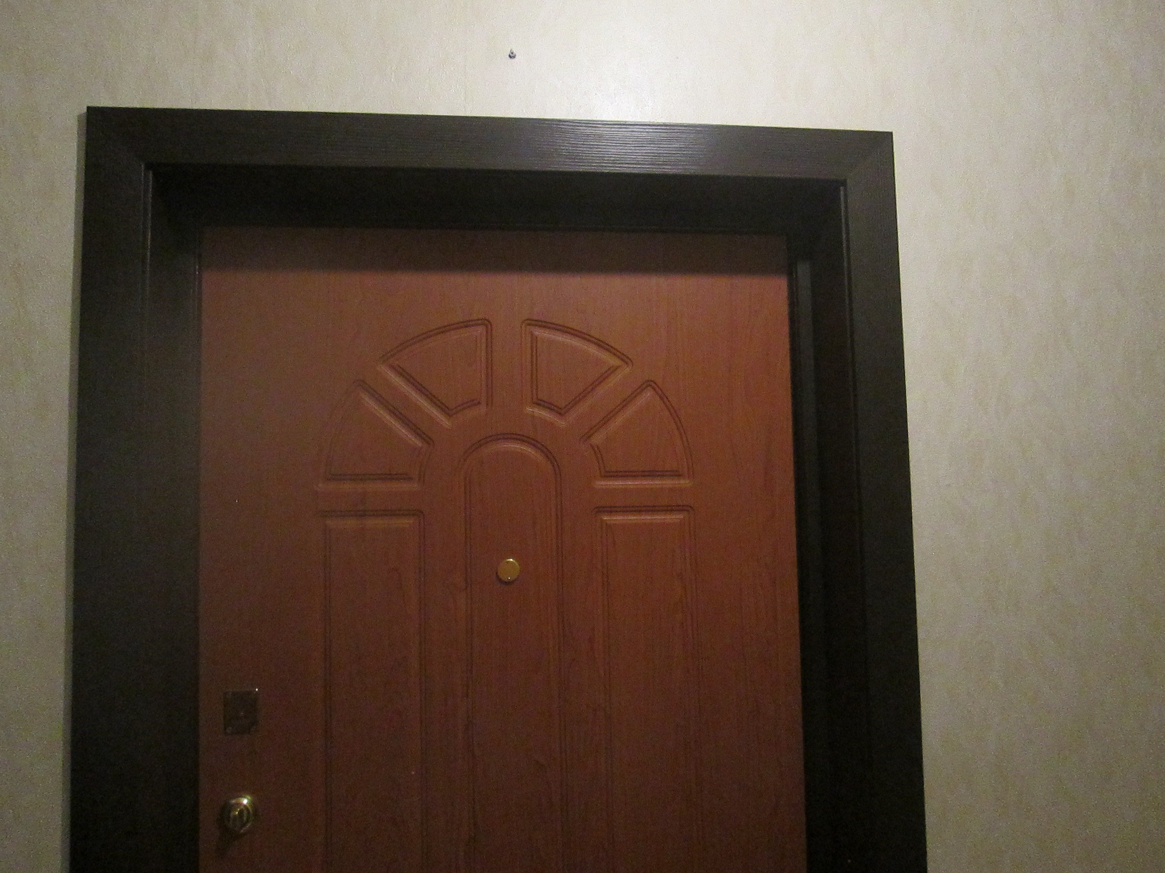 Чем можно сделать откосы у входной двери фото в квартире