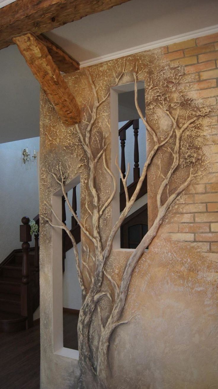 Декоративная штукатурка дерево на стене