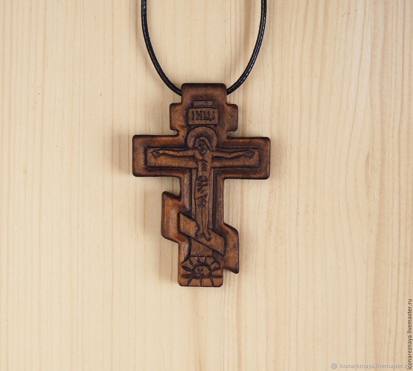 Православные нательные деревянные. Православный наперсный крест. Наперсный крест дерево. Крест наперсный деревянный.