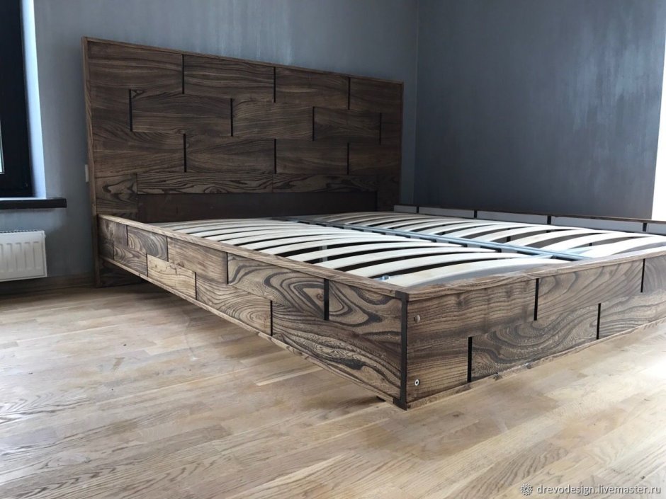 Необычные деревянные кровати