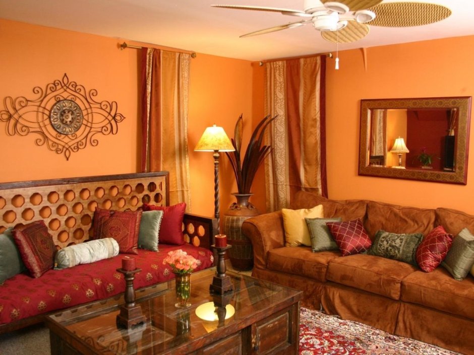 Интерьер маленькой гостиной в африканском стиле