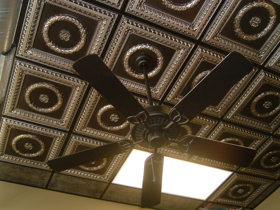 Декоративная плитка на потолок