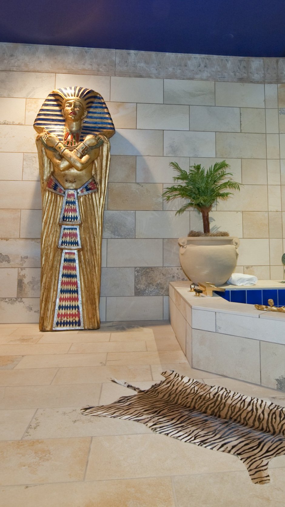 Ванная в египетском стиле